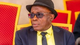 Gohou-Michel-lhumoriste-recoit-une-magnifique-villa-de-la-part-de…-1024×683